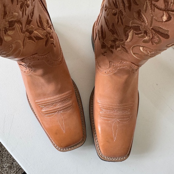 Twisted X Floral Ruff Stock Western Performance Boots | Size 7 | Like New - Picture 4 of 7